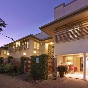 Street 3*, Brisbane Australia